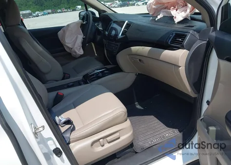 2020 Honda Ridgeline Rtl-E z USA, uszkodzony, nr VIN 5FPYK3F71LB002629